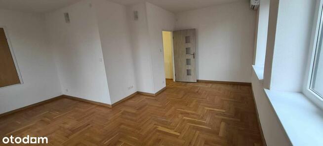 2-Hale magazynowe 420+290m2.Biuro 120m2 razem.830 m2