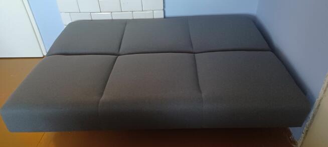 Sprzedam kanapę dwuosobową
