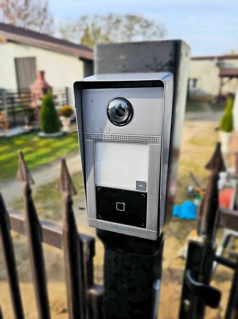 Montaż Kamer | Wideodomofonów | Sieci komputerowych