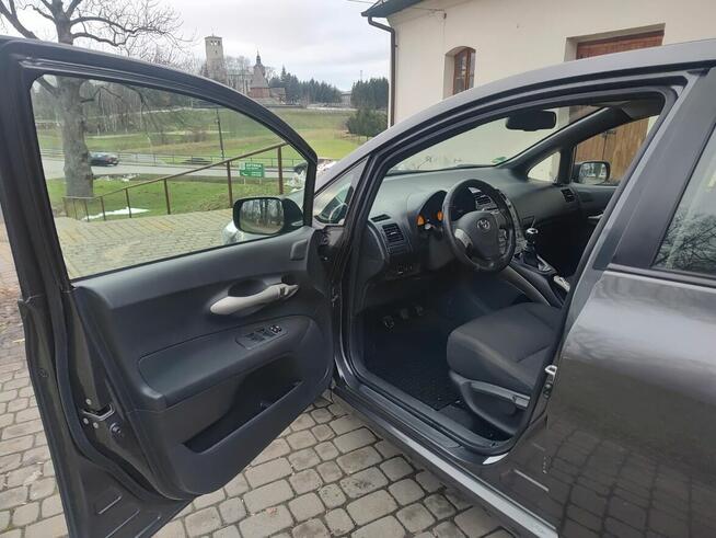 Toyota Auris 1.4b 2009