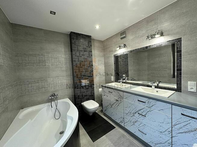 173D Nowoczesny dom wolnostojący położony w gminie Grybów, 2