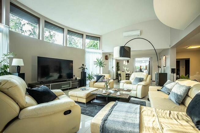 Rodzinny dom z ogrodem- Wiśniowa Góra