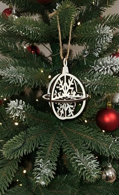 Drewniana Ażurowa Bombka 3D - Śnieżka, Śnieżynka