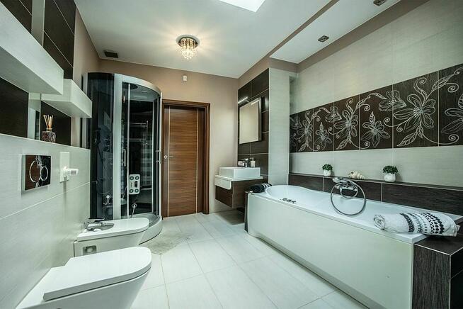 Rodzinny dom z ogrodem- Wiśniowa Góra