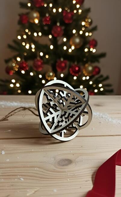 Drewniana Ażurowa Bombka 3D - Śnieżka, Śnieżynka