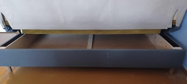 Sprzedam kanapę dwuosobową