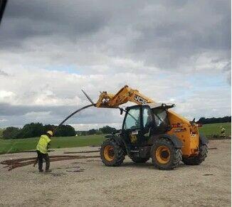 usługi koparką i ładowarką JCB
