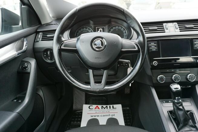 Škoda Octavia Polski Salon, Jeden Użytkownik, Zadbana, Ekonomiczna, Rok Gwarancji,