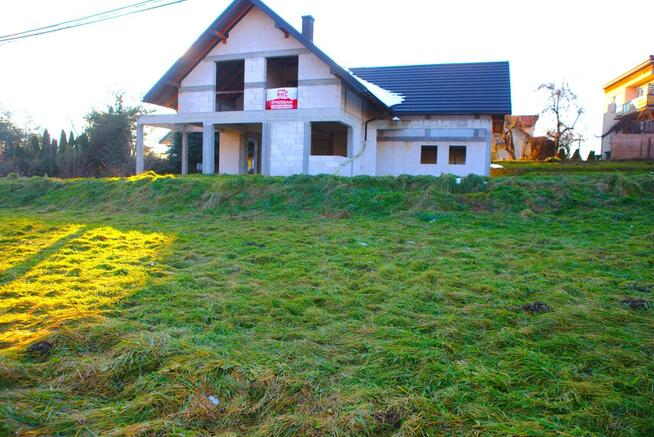 Dom Tuchów, 158 m² stan surowy otwarty. Okazja!