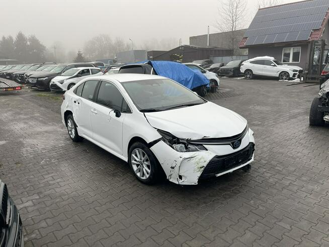 Toyota Corolla Hybryda Automat Klimatronik Kamera 140KM