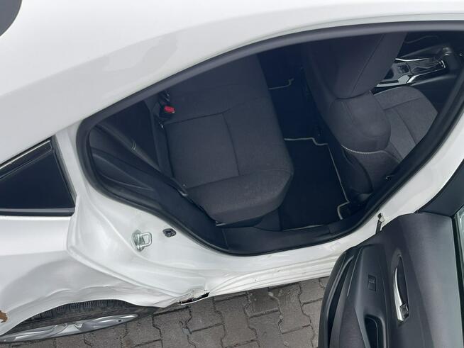 Toyota Corolla Hybryda Automat Klimatronik Kamera 140KM