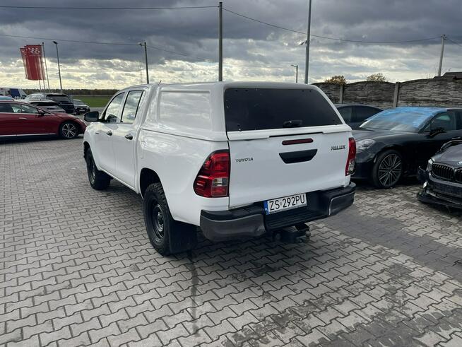 Toyota Hilux 4x4 Klimatyzacja HAK Zabudowa Salon Polska