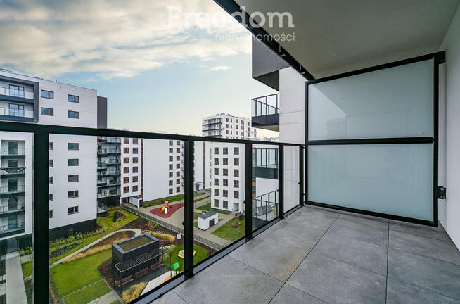 Wyjątkowa kawalerka 29m² na V. piętrze z balkonem