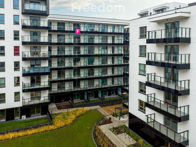 Wyjątkowa kawalerka 29m² na V. piętrze z balkonem