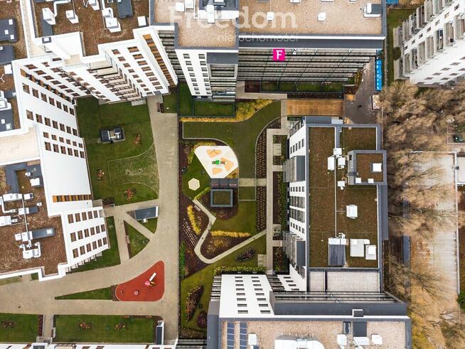 Wyjątkowa kawalerka 29m² na V. piętrze z balkonem