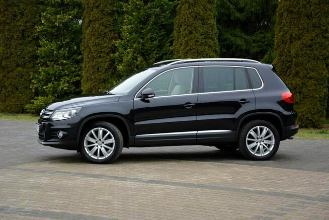 Volkswagen Tiguan 4-Motion Panorama Skóry Ledy Bi-xenony Navi Kamera 2xParktr. Hak
