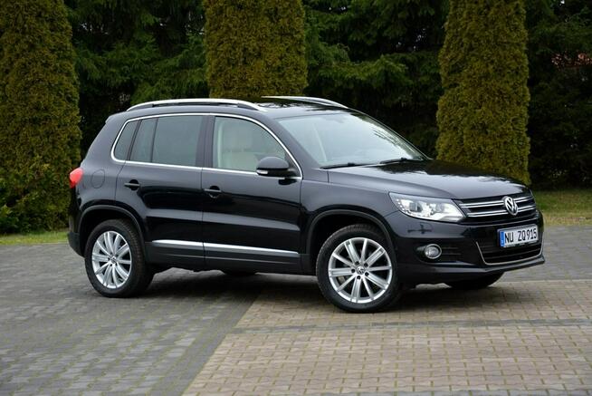 Volkswagen Tiguan 4-Motion Panorama Skóry Ledy Bi-xenony Navi Kamera 2xParktr. Hak