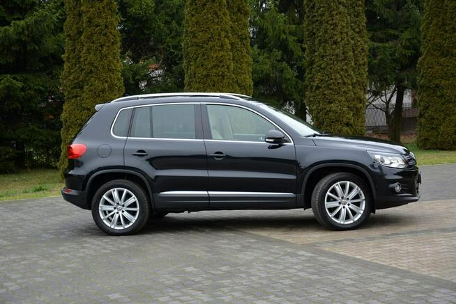 Volkswagen Tiguan 4-Motion Panorama Skóry Ledy Bi-xenony Navi Kamera 2xParktr. Hak