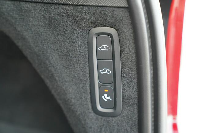 Volvo XC 90 RECHARGE panorama FUL LED 7-os wentylacja nawi KAMERY pneumat MAX OP.