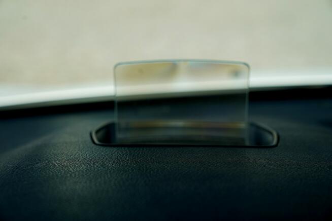 Peugeot Traveller JEDYNY W PL head up BIXENON grzane fotele SKÓRA el.drzwi MASAZE 6 osob