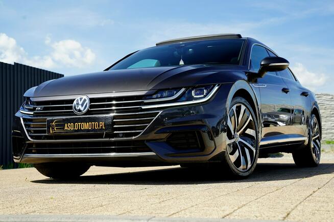 Volkswagen Arteon R -LINE x 3 Masaze DIGITAL kamera acc FUL LED skora BLIS panorama MAX