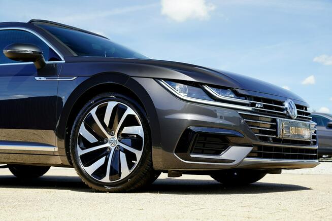 Volkswagen Arteon R -LINE x 3 Masaze DIGITAL kamera acc FUL LED skora BLIS panorama MAX