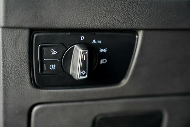 Volkswagen Arteon R -LINE x 3 Masaze DIGITAL kamera acc FUL LED skora BLIS panorama MAX