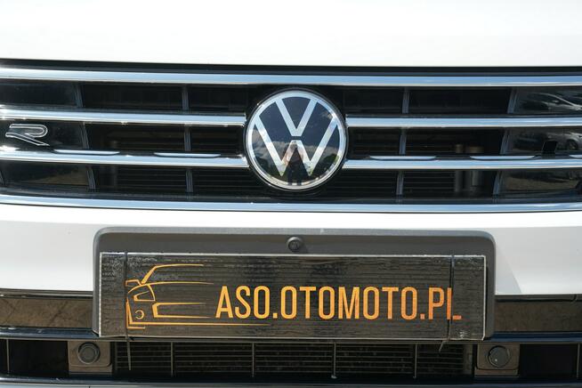 Volkswagen Tiguan R-LINE SKÓRA panorama ACC blis grzane fotele kamery 360 FUL LED matrix
