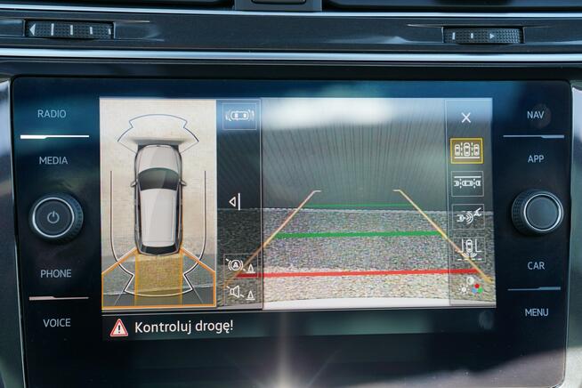 Volkswagen Tiguan R-LINE SKÓRA panorama ACC blis grzane fotele kamery 360 FUL LED matrix