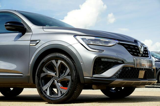 Renault Arkana RS line skora NAWI kamera BLIS grzane fotele i kierownica ful led max