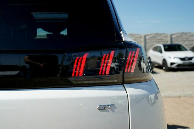 Peugeot 5008 GT kamery Skora adc Nawi blis FUL LED masaze ACC panorama MAX OP