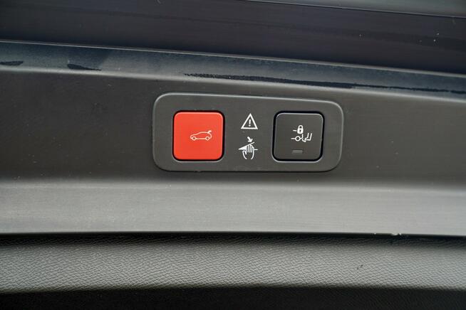 Peugeot 5008 GT kamera skora ALARM blis FUL LED masaze ACC sam parkuje el.klapa MAX