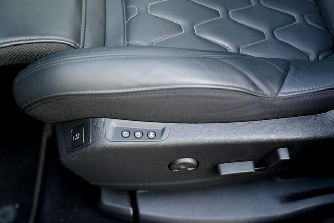 Peugeot 5008 GT kamera skora ALARM blis FUL LED masaze ACC sam parkuje el.klapa MAX