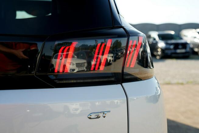 Peugeot 5008 GT kamery Skora Nawi blis night vision PANORAMA masaze ACC sam parkuje