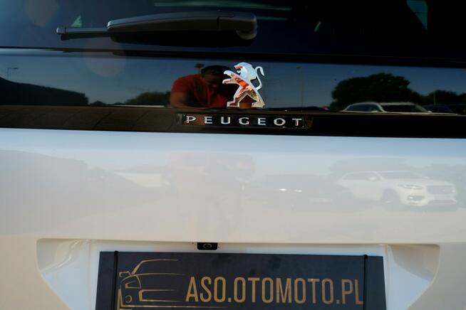 Peugeot 5008 GT kamery Skora Nawi blis night vision PANORAMA masaze ACC sam parkuje