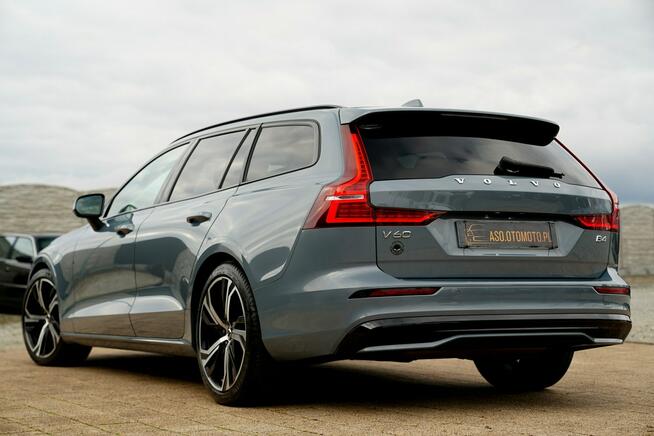 Volvo V60 R DESIGN acc FUL LED skóra nawi ALUSY el.klapa hak NOWY MODEL