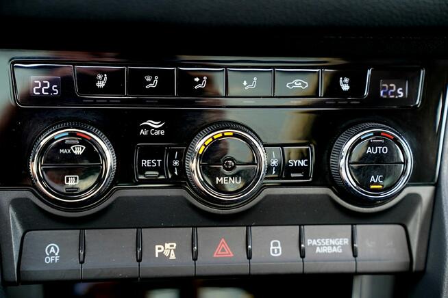 Škoda Kodiaq LAURIN&KLEMENT acc kamery 360 ful led skora PANORAMA adc BLIS acc MAX