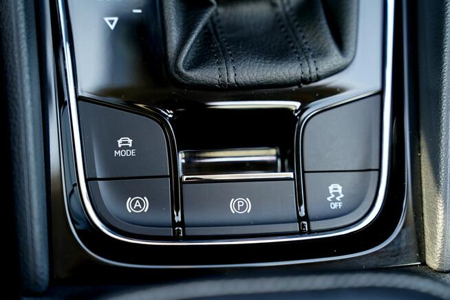 Škoda Kodiaq LAURIN&KLEMENT acc kamery 360 ful led skora PANORAMA adc BLIS acc MAX