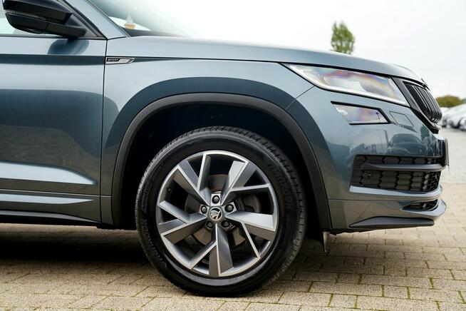 Škoda Kodiaq SPORTLINE acc kamera FUL LED skóra PANORAMA zawieszenie ADC manetki F1