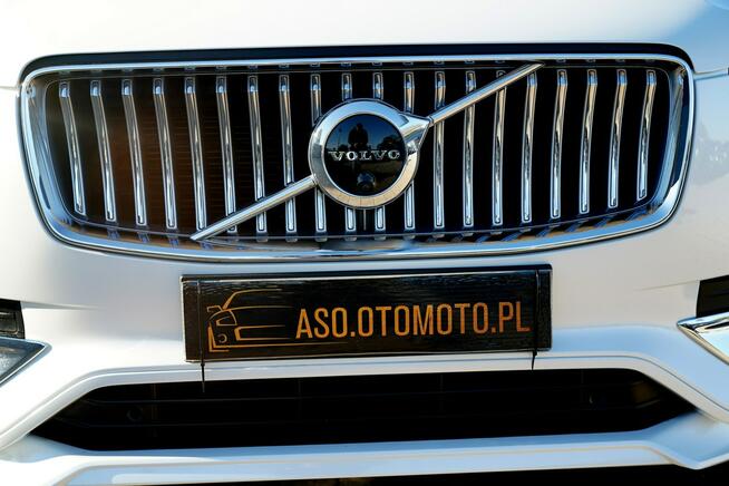 Volvo XC 90 RECHARGE panorama FUL LED 7-os hak el.alarm KAMERY 360 pneumat acc MAX