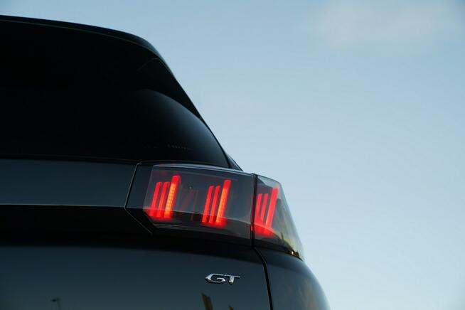 Peugeot 5008 GT kamery Skora adc Nawi blis FUL LED grip control ACC sam parkuje MAX