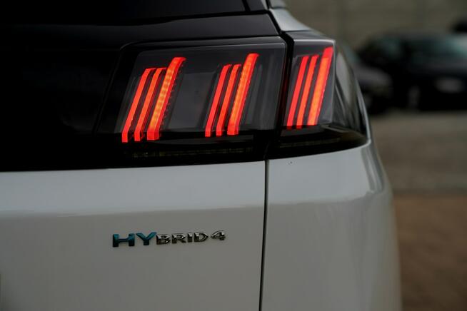 Peugeot 3008 GT ful led skóra masaze ACC kamery EL.KLAPA nawi blis sam parkuje 4x4