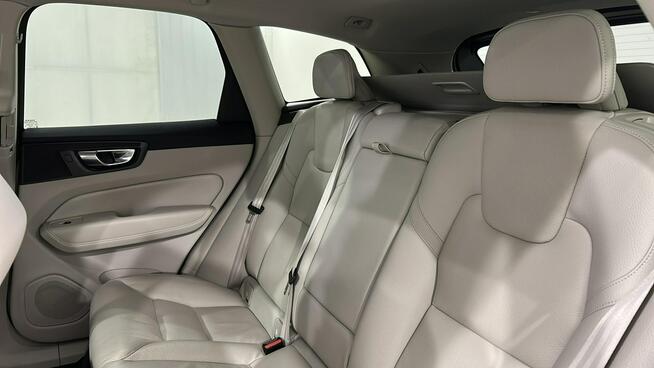 Volvo XC 60 B5 AWD diesel Plus Dark