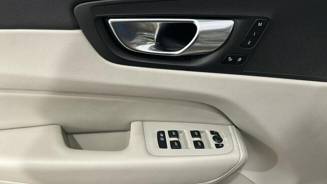 Volvo XC 60 B5 AWD diesel Plus Dark