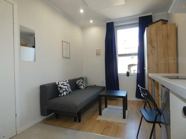 Kawalerka przyjazna zwierzętom, Cmentarna 24