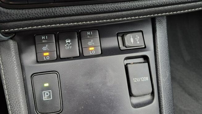 Toyota Auris _1.8 136KM_HYBRID_Xenon_Alkantara_Navi_Full Opcja_