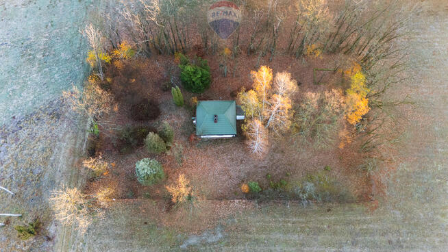 4 hektary wolności pod Warszawą, Ostrowik