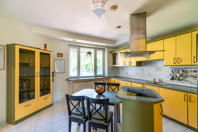 Dwupokoleniowy, Kampinos, działka do podziału