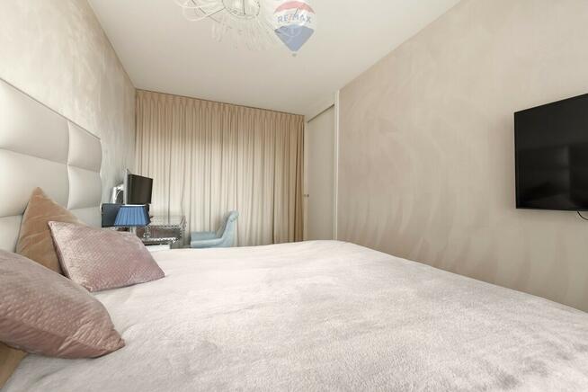 Top, 12m2 loggia, klima, koło Próżnej