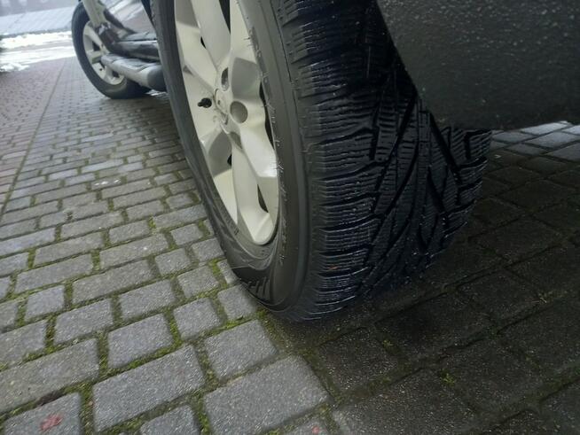 Nissan Navara 2.5Dci 174KM 4x4 6-Biegów Nawigacja Alu Opony Zimowe Zarejestrowana